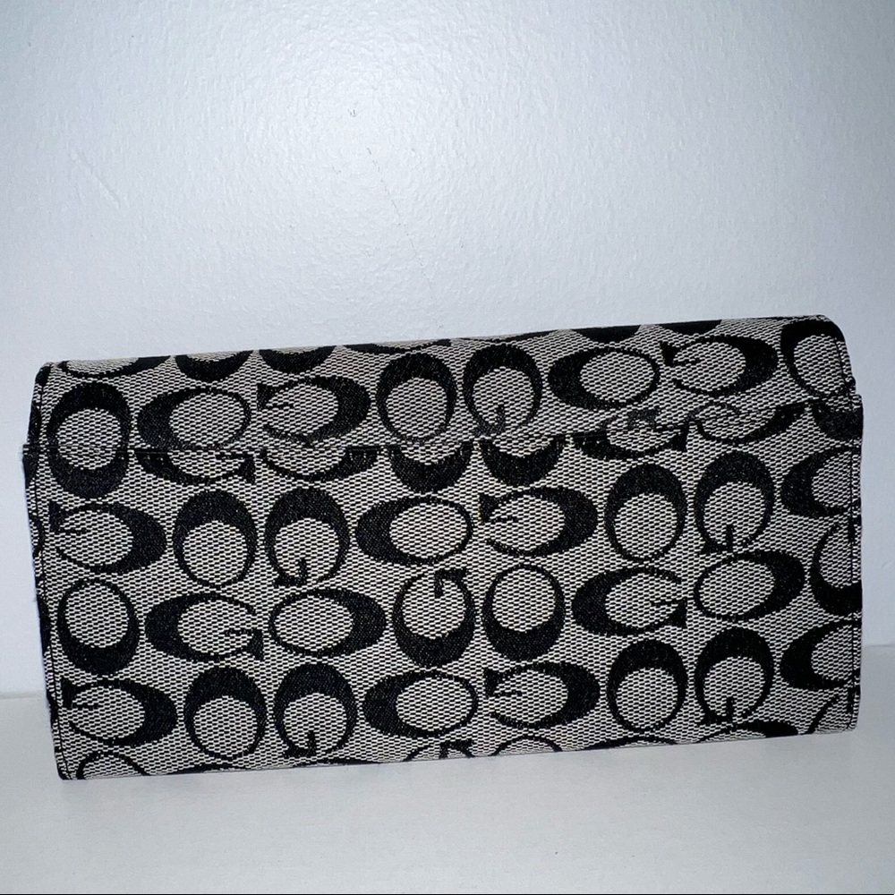 Go Wallet - Picture 2 of 5
